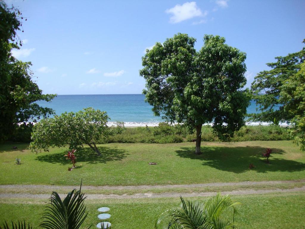 By The Sea Vacation Home And Villa Port Antonio Habitación foto
