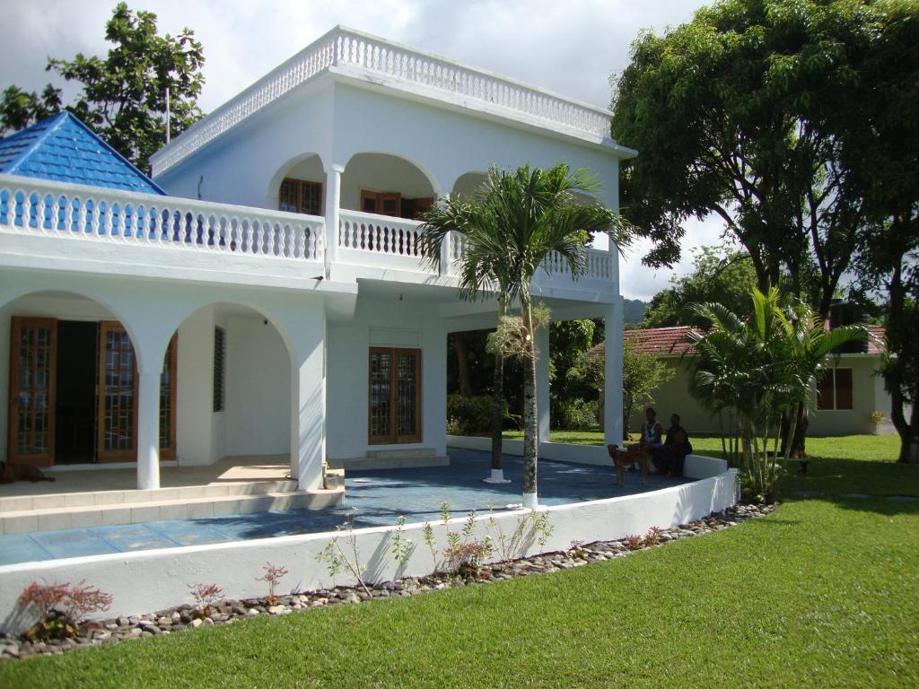 By The Sea Vacation Home And Villa Port Antonio Habitación foto